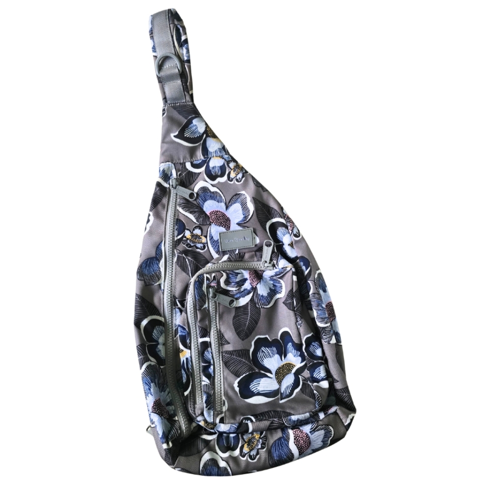 Vera Bradley Sling Backpack Blooms Shower Padded Bag Floral Gray Full Size EUC
